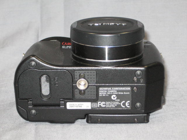 Olympus Camedia C-5060 Wide Zoom Camera 5.1 Megapixel 6