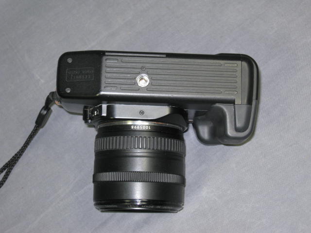 Canon EOS 650 35mm SLR Camera 35-70 75-300mm Zoom Lens 6