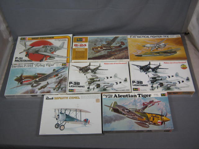 8 Revell Model Airplane Plane Kit Lot P-38 Lightning ++