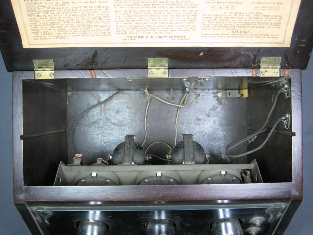 Antique 1923 Colin B Kennedy Model V 5 Tube Table Radio 4