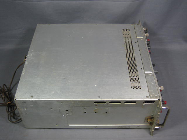 Tektronix RM 561A Oscilloscope 3A1 Dual Trace Amp 3T77 6