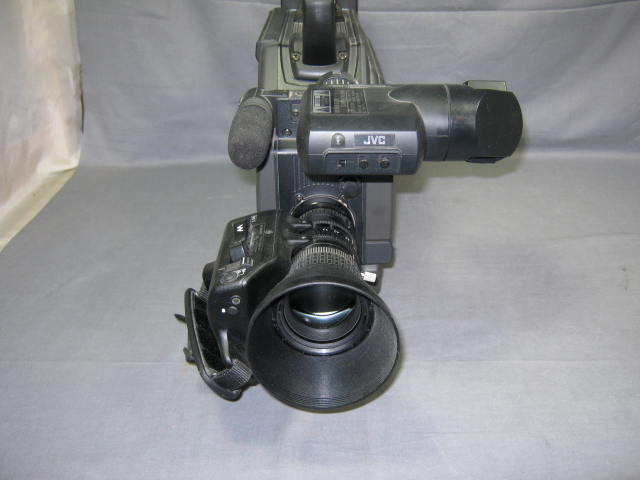JVC GY X3 3 CCD 3CCD SVHS S-VHS Video Camera Camcorder 1