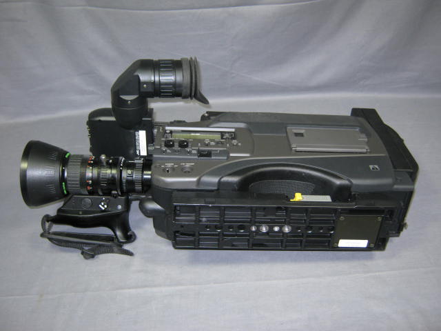 JVC GY X3 3 CCD 3CCD SVHS S-VHS Video Camera Camcorder 12