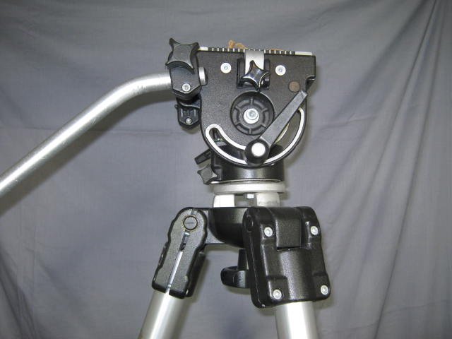 Bogen Manfrotto Professional Video Camera Tripod 3061 Head 116 116MK2 Tilt Pan 2