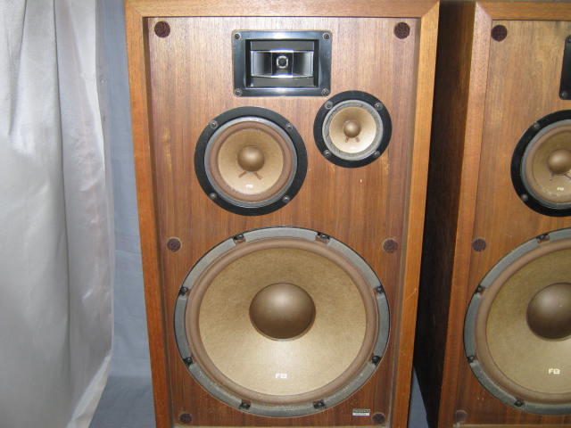 Vtg Pioneer Model CS 77A CS77A Stereo Speakers + Stands 2