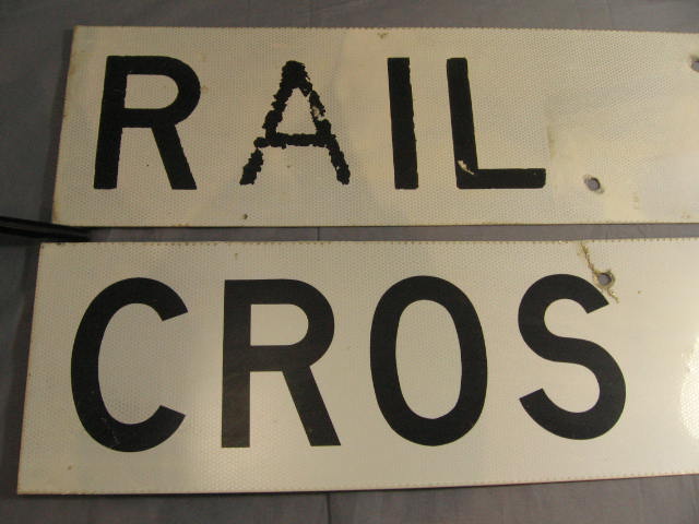 2 Vintage Orig. Metal Railroad Crossing Signs Crossbuck 7