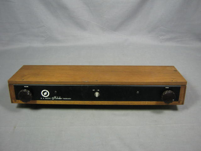 Vtg 1950s 1960s R.A. Moog Melodia Theremin Instrument