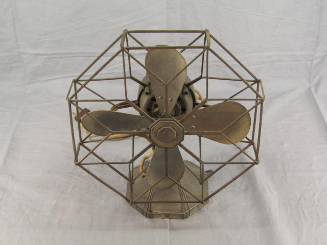 Vintage Antique Westinghouse Electric Ocsillating Fan