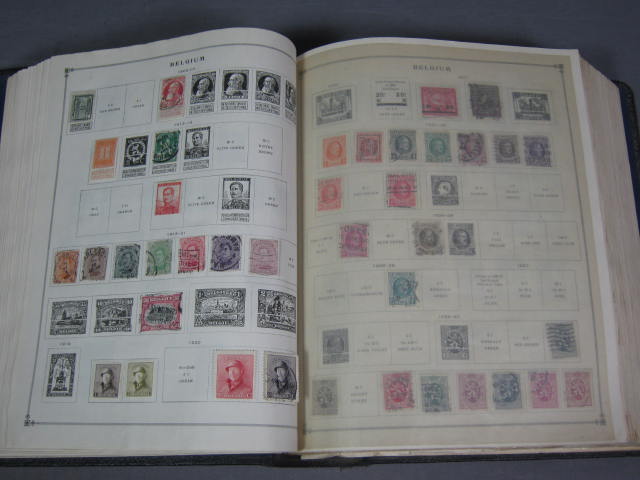 Scott International Postage Stamp Albums Part I + II NR 18