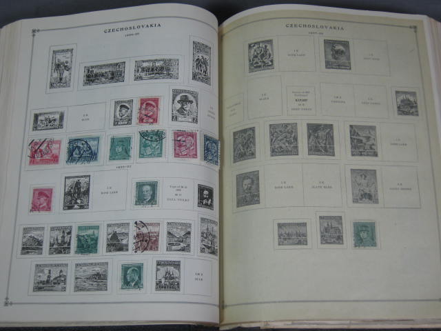 Scott International Postage Stamp Albums Part I + II NR 22