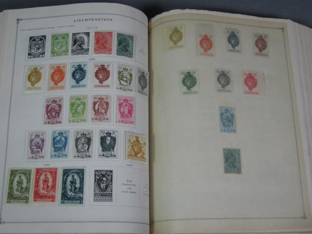 Scott International Postage Stamp Albums Part I + II NR 54