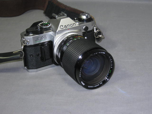 Canon AE-1 Program Camera 50mm 1.8 28-80 75-205 Zoom ++ 4