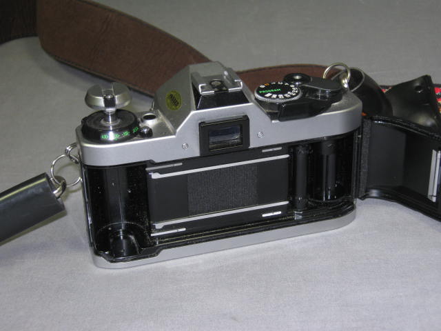 Canon AE-1 Program Camera 50mm 1.8 28-80 75-205 Zoom ++ 8