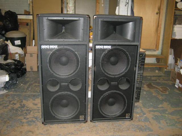2 Genz Benz Triton PA Cabinet Tower Speakers TAC 215LH