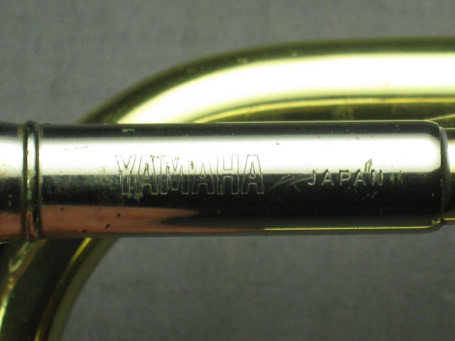 Yamaha YTR-2320 Student Trumpet W/ 7C Mouthpiece + Case 7