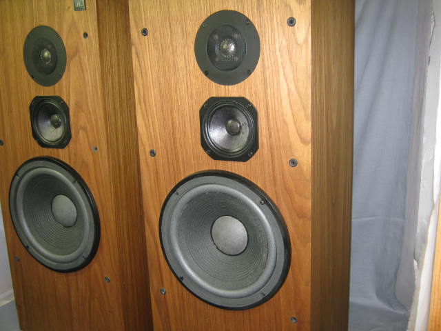 Vtg JBL Model L80T Floor Standing Stereo Speakers Pair 3