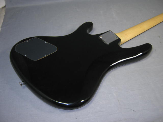 Washburn XB-100 4-String Electric Bass Guitar W/Gig Bag 5