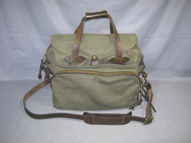 Filson Padded Green Canvas Laptop Bag/Briefcase #258 NR