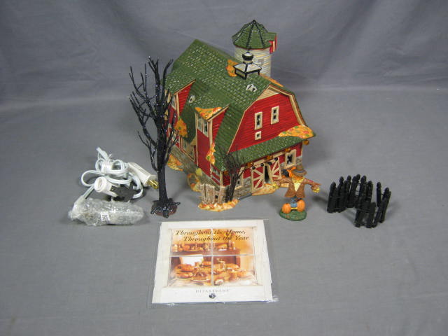 Dept 56 Snow Village Halloween Haunted Barn W/ Box NR! 1