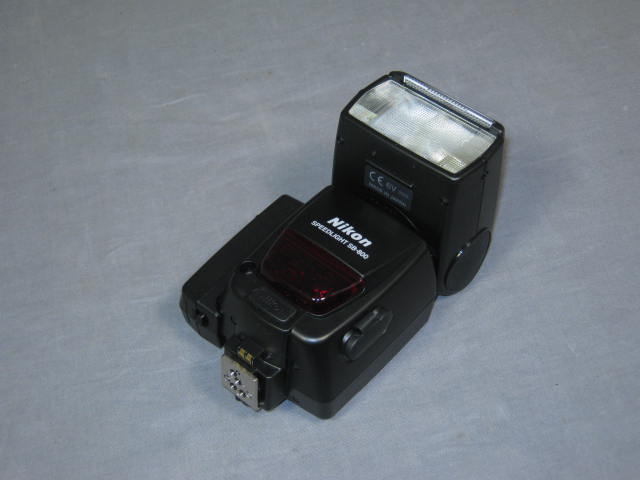 Nikon Speedlight SB800 Digital Autofocus Camera Flash + 2