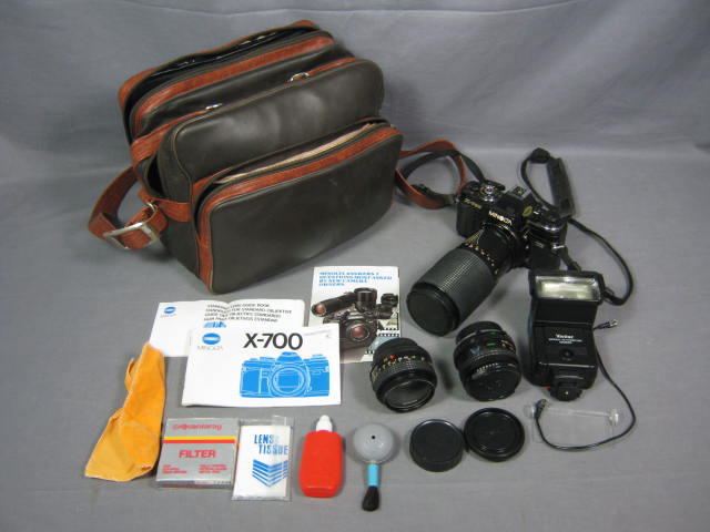 Minolta X700 35mm SLR Film Camera 80-200 Zoom 50mm Lens