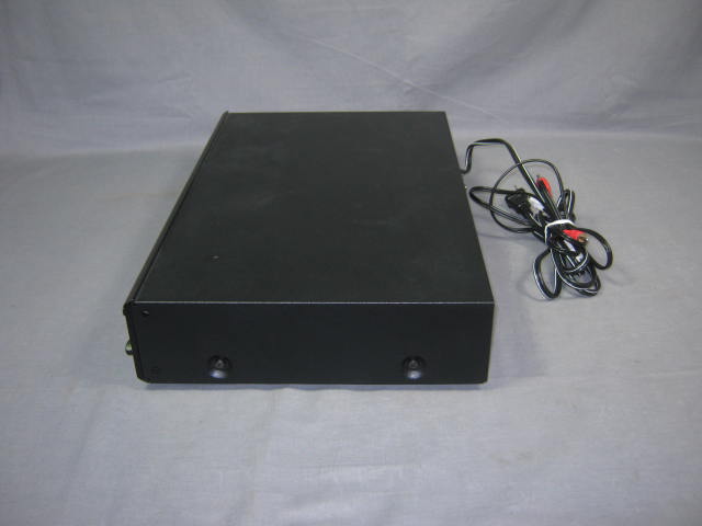 Adcom GCD-575 CD Compact Disc Player W/ Manual + Remote 3