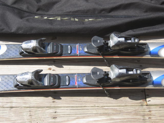Rossignol B2 Bandit 160cm Skis W/Bindings Dakine Bag NR 2