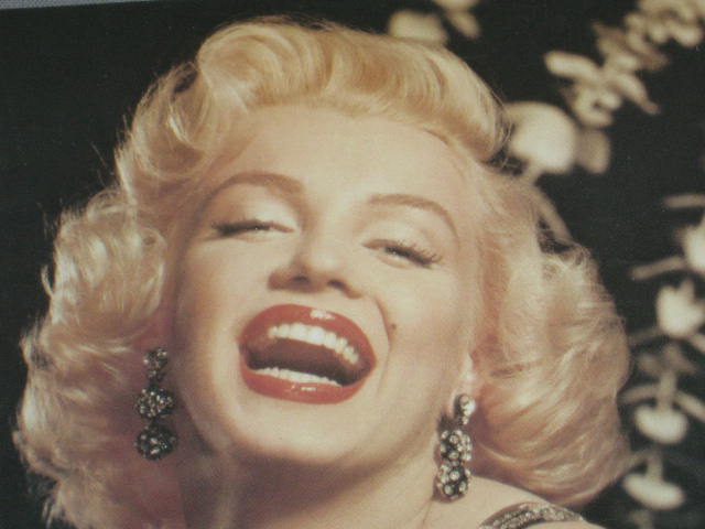 Marilyn Monroe 1954 Calendar Postcard Photo Collection 11
