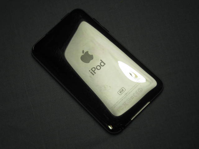 Apple iPod Touch 3rd Gen Generation 8GB MC086LL/A A1288 3