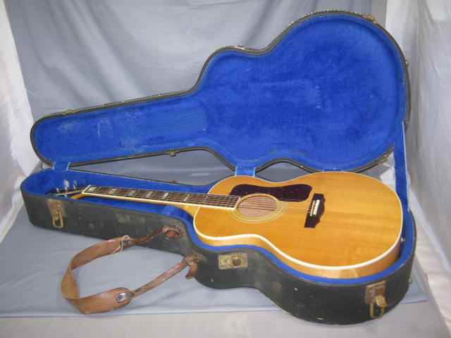 Guild F40 BLD Blond Acoustic Guitar W/ Pickup Hard Case