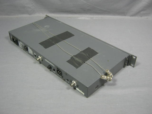 EV MR2500 Dual Receiver Diversity Wireless System + Mic 2