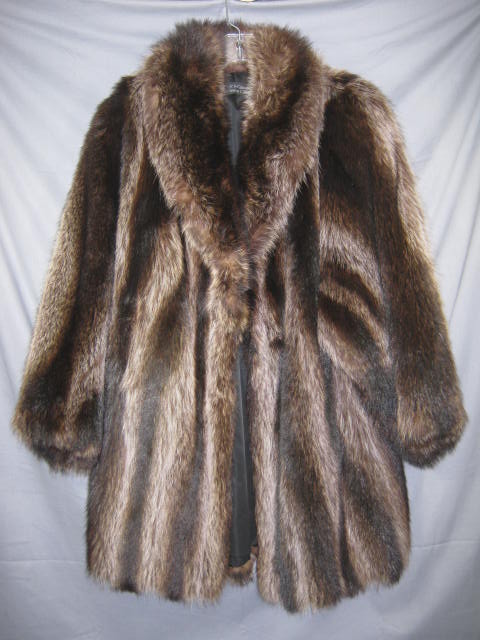 3/4 Length Natural Raccoon Fur Coat Hat $3000 Appraisal