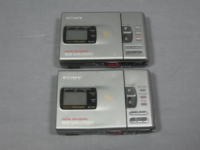 2 Sony MZ-R30 Portable MD MiniDisc Recorder Players+ NR 1