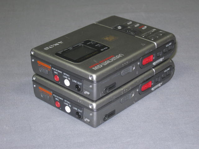 2 Sony MZ-R30 Portable MD MiniDisc Recorder Players+ NR 3