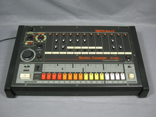RARE Vtg Roland TR-808 Analog Drum Machine W/ Manual NR 1