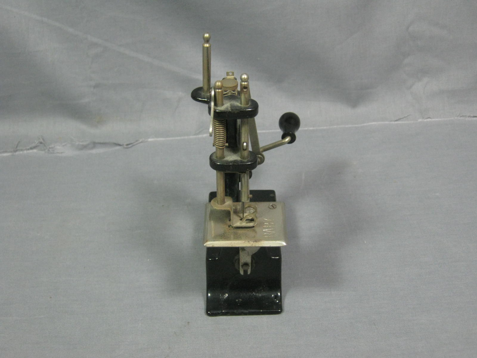 Vtg Antique Baby Hand Crank Miniature Mini Sewing Machine Pat
