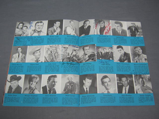1960s Country Music Stars Signed Album 60+ Autographs 17