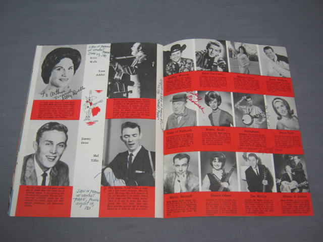 1960s Country Music Stars Signed Album 60+ Autographs 18