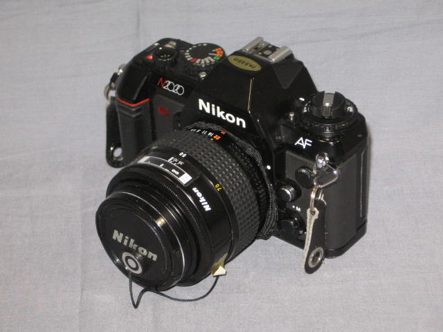 Nikon N2020 Camera AF Nikkor 70-210mm 35-70mm Zoom Lens 1