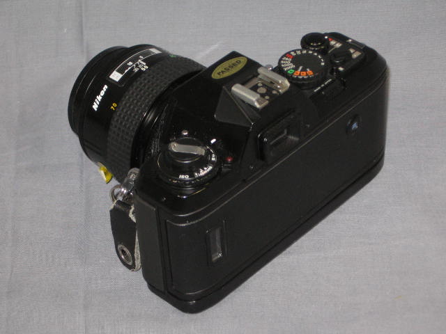 Nikon N2020 Camera AF Nikkor 70-210mm 35-70mm Zoom Lens 4