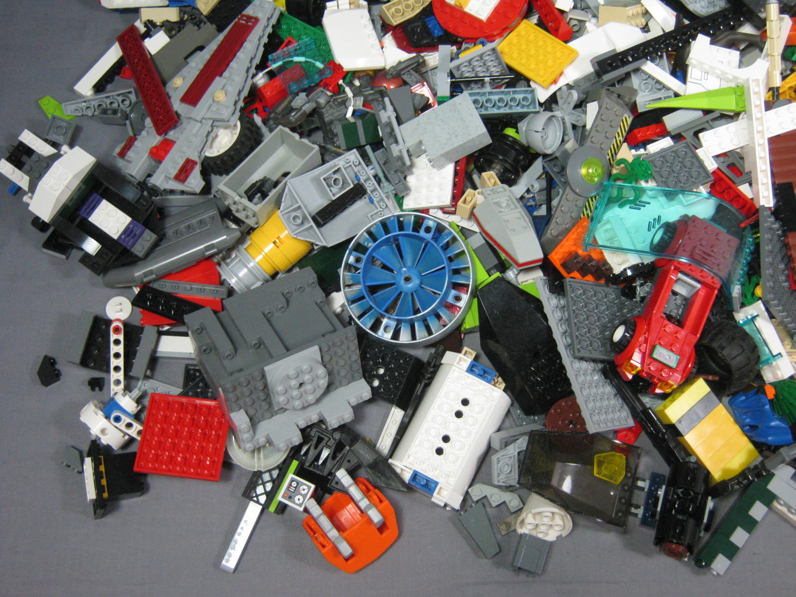 10 Lb Pound Mixed Lego Blocks Parts Pieces Bulk Lot NR! 2