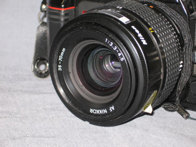 Nikon N2020 Camera AF Nikkor 70-210mm 35-70mm Zoom Lens 8