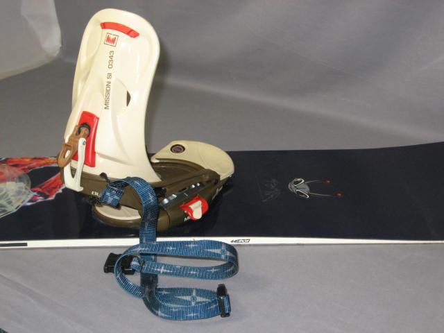 Burton Balance 157.5 Snowboard + Boots Mission Bindings 1