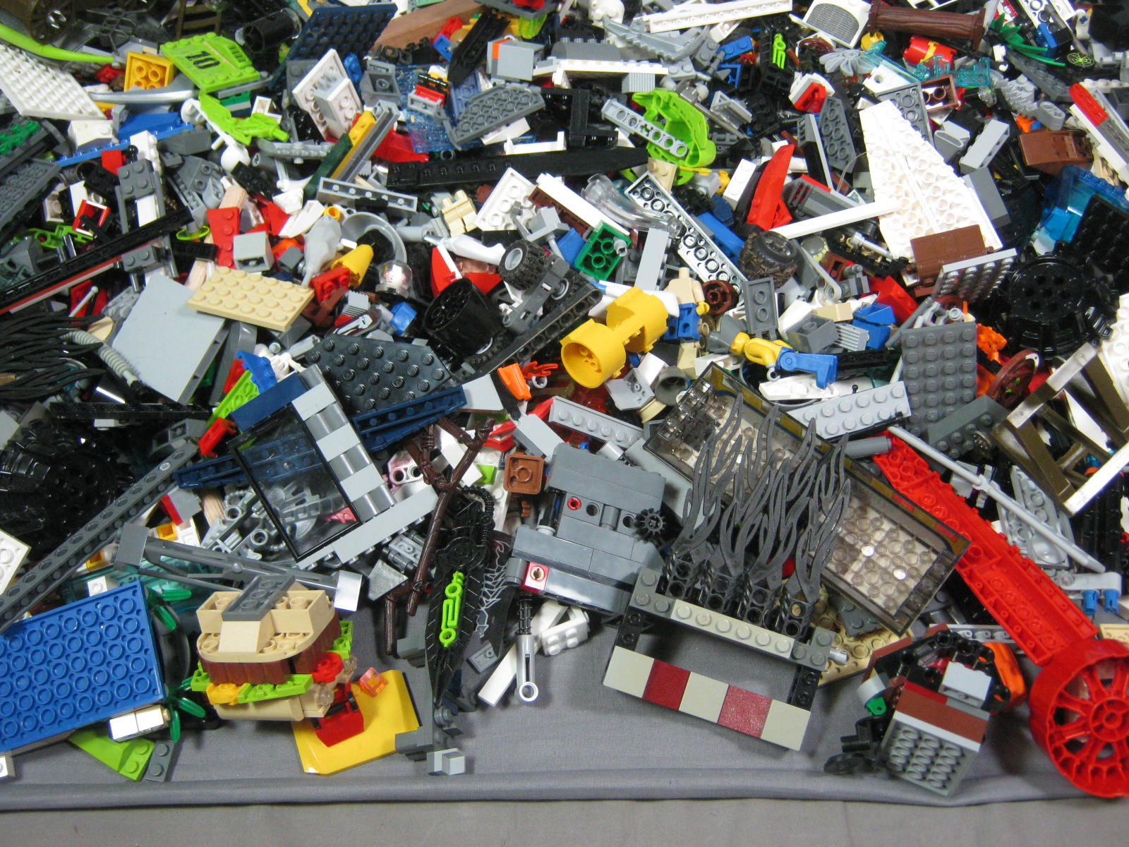 17 Lb Pound Mixed Lego Blocks Parts Pieces Bulk Lot NR! 2