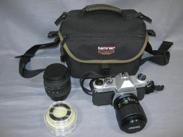 Pentax K1000 SE 35mm Film Camera Vivitar Macro Lens NR