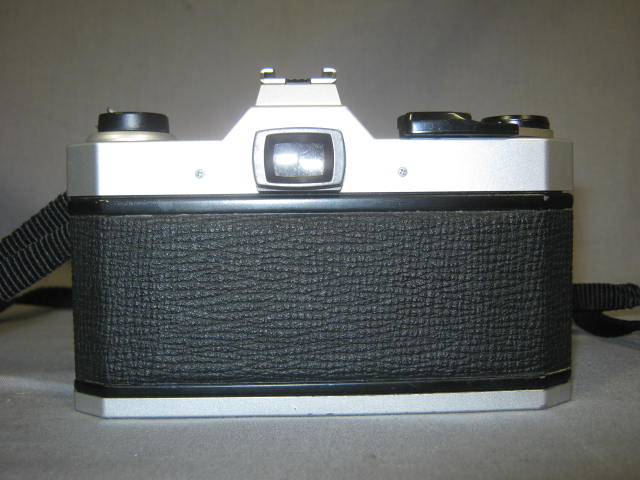 Pentax K1000 SE 35mm Film Camera Vivitar Macro Lens NR 5