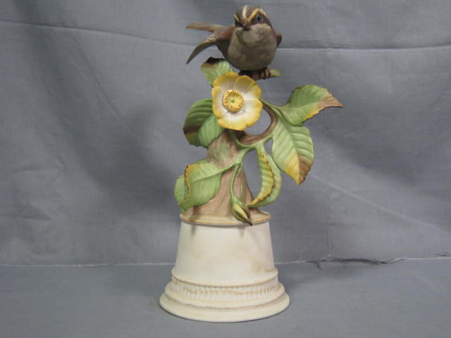 Boehm White Throated Sparrow Bird Figurine 430-P NO RES 1