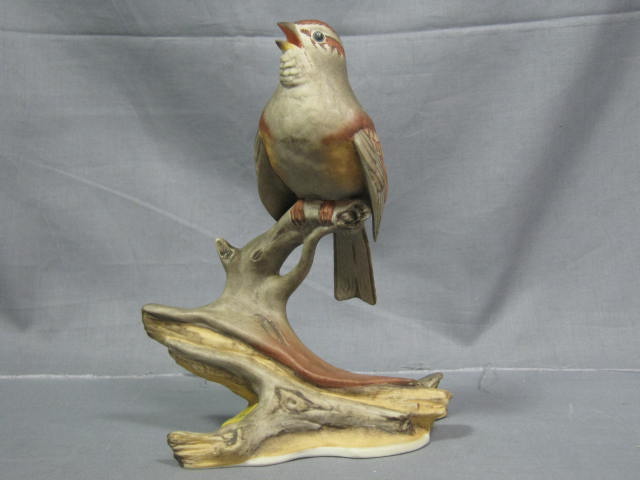Boehm Tree Sparrow Porcelain Bird Figurine 468 NO RES! 1