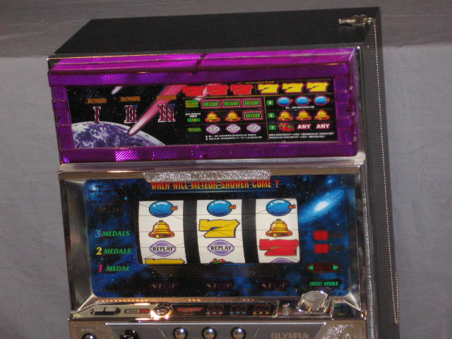 Olympia Red Meteor Pachislo Casino Slot Machine +Tokens 1