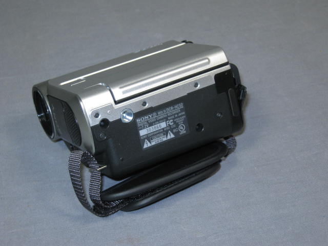 Sony Handycam DCR-HC52 MiniDV Video Camcorder LowePro + 6